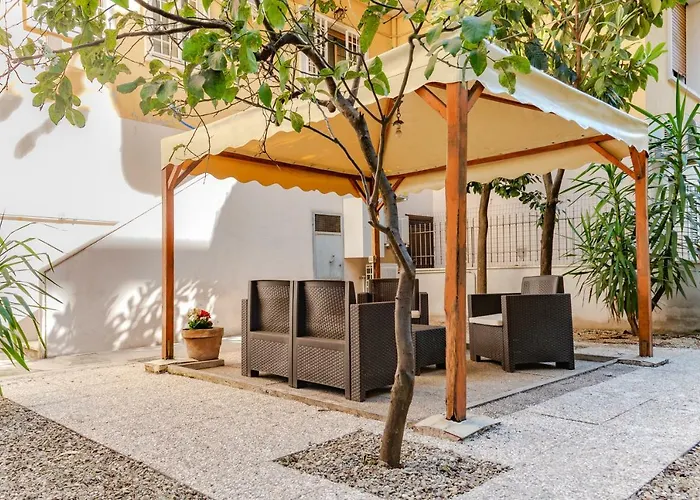 Comfort Piazza Mariano Armellini Ρώμη